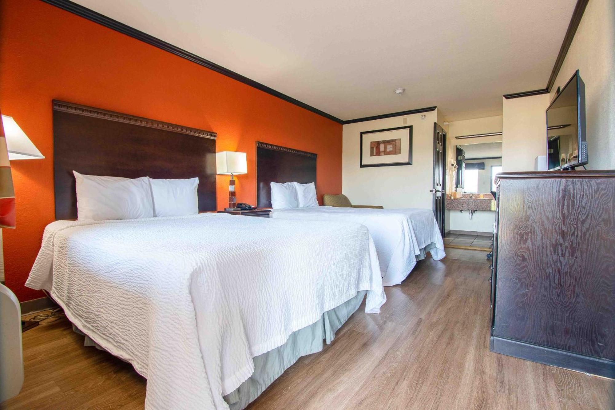 Days Inn By Wyndham Oklahoma City/Moore מראה חיצוני תמונה