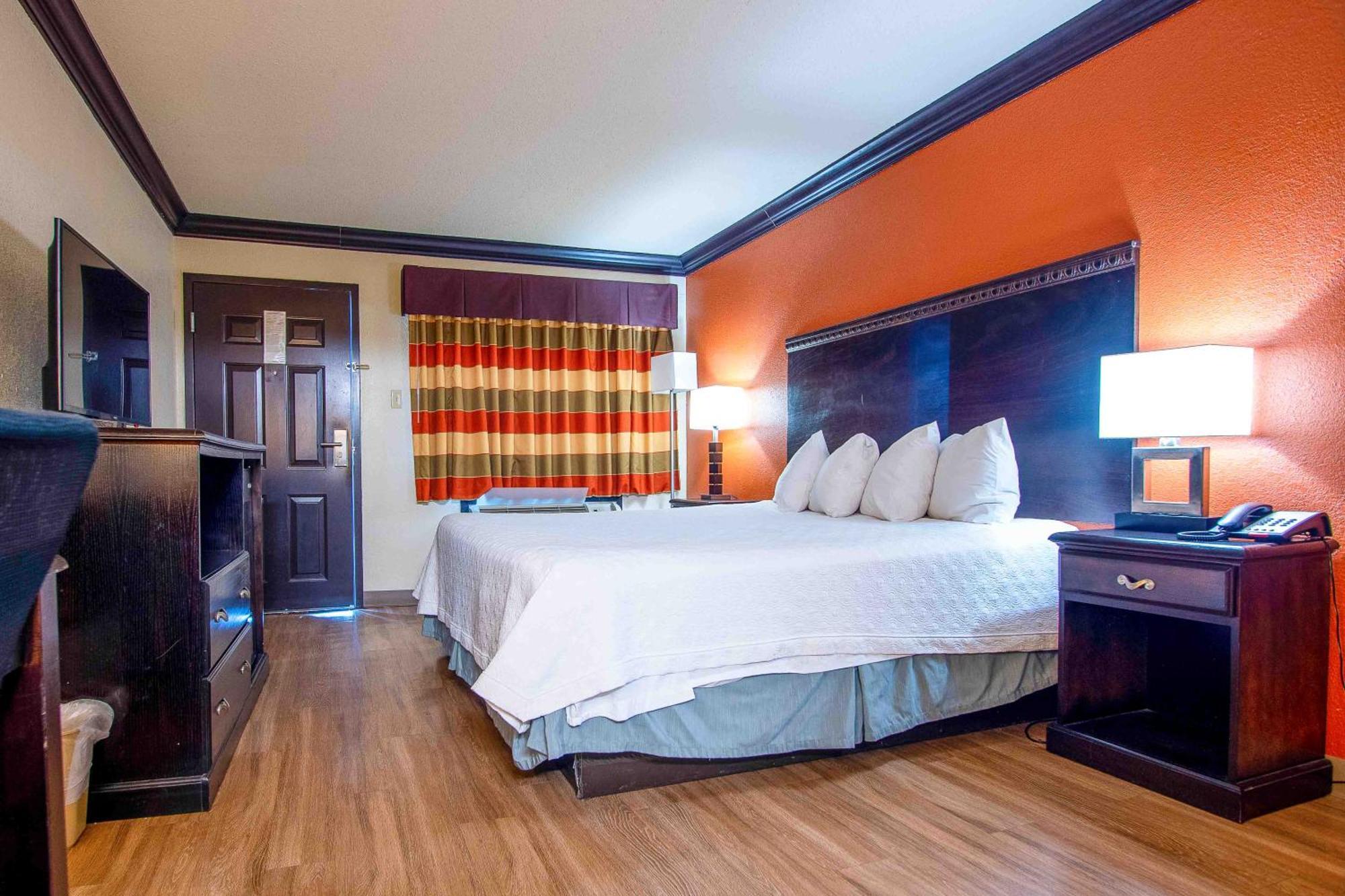 Days Inn By Wyndham Oklahoma City/Moore מראה חיצוני תמונה