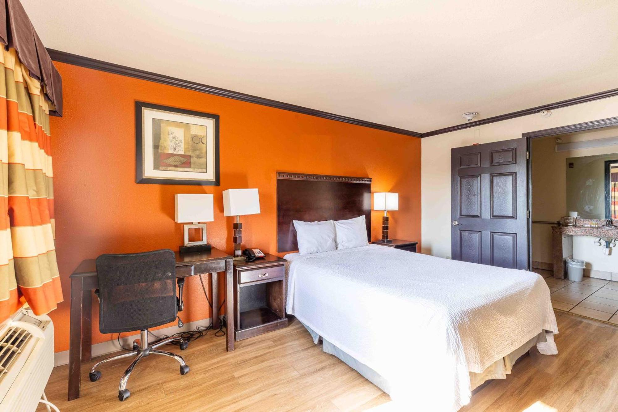 Days Inn By Wyndham Oklahoma City/Moore מראה חיצוני תמונה