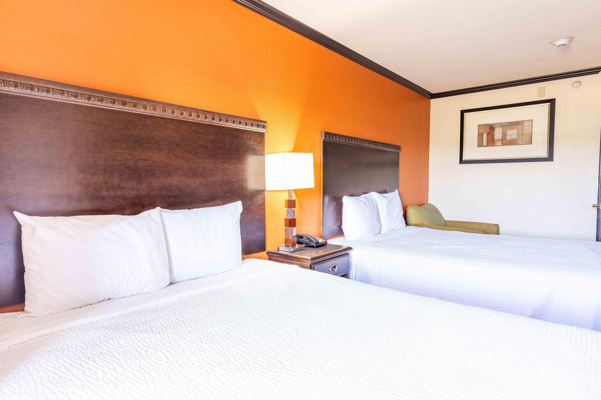 Days Inn By Wyndham Oklahoma City/Moore מראה חיצוני תמונה