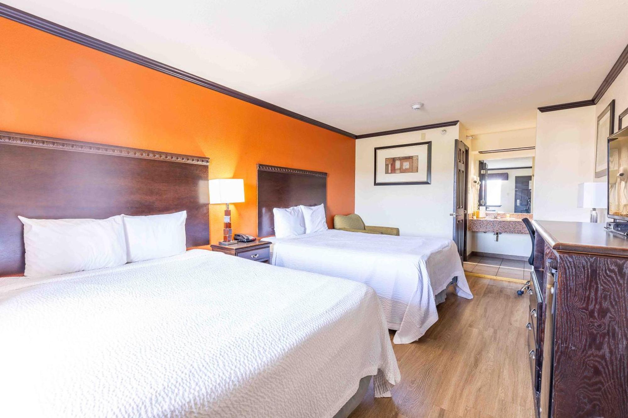 Days Inn By Wyndham Oklahoma City/Moore מראה חיצוני תמונה