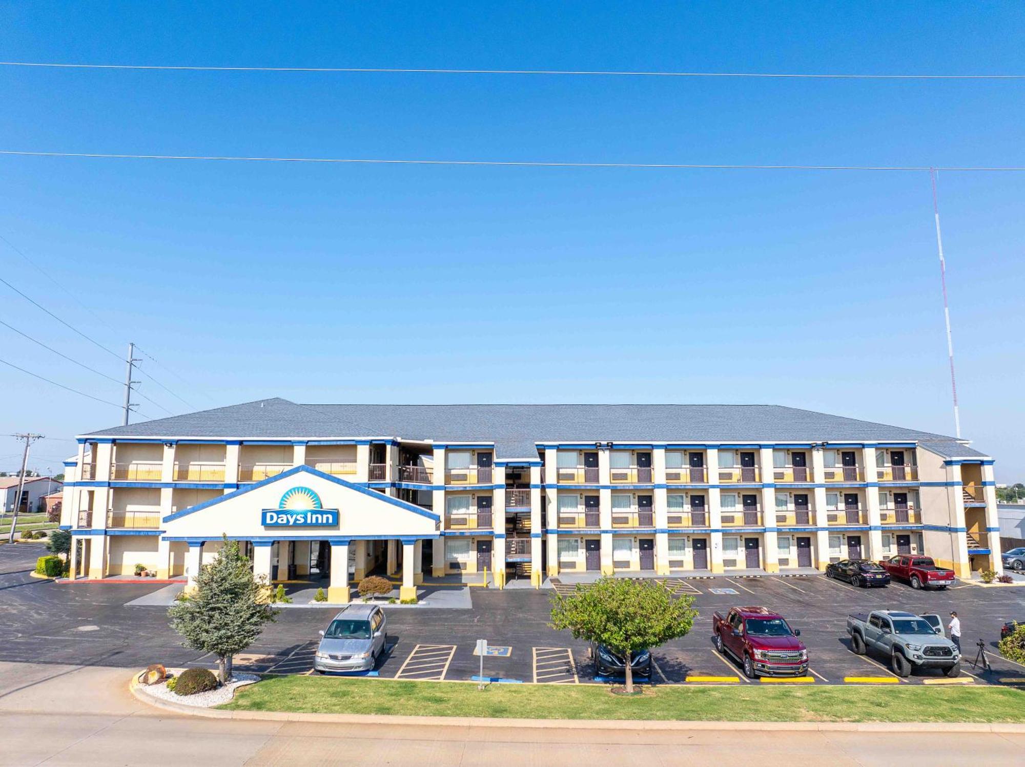 Days Inn By Wyndham Oklahoma City/Moore מראה חיצוני תמונה